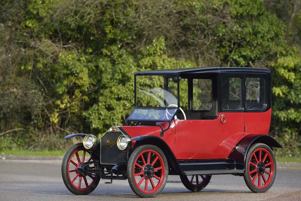 Призрак столетия: Mitsubishi Outlander превратится в модель 1917 года