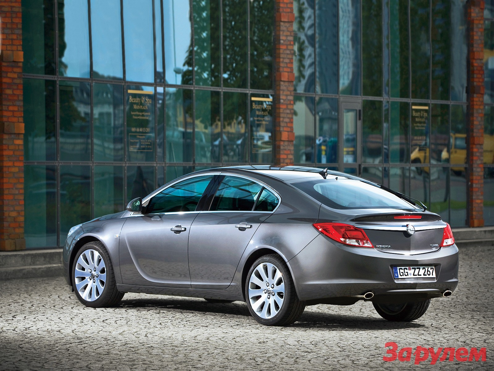 Опель инсигния 2024. Опель Инсигния. Опель Инсигния 2.0. Opel Insignia 2012. Опель Инсигния 1.8.