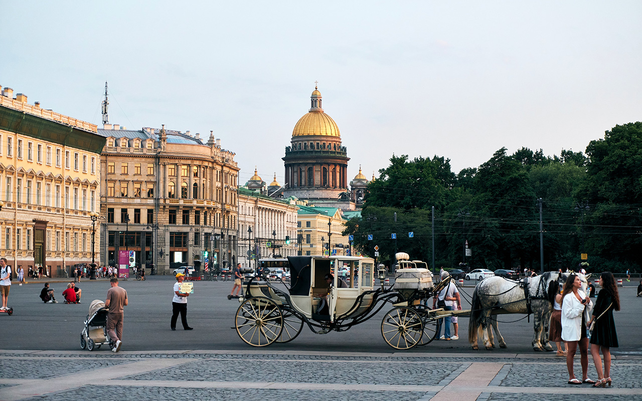 отдых в санкт петербурге летом