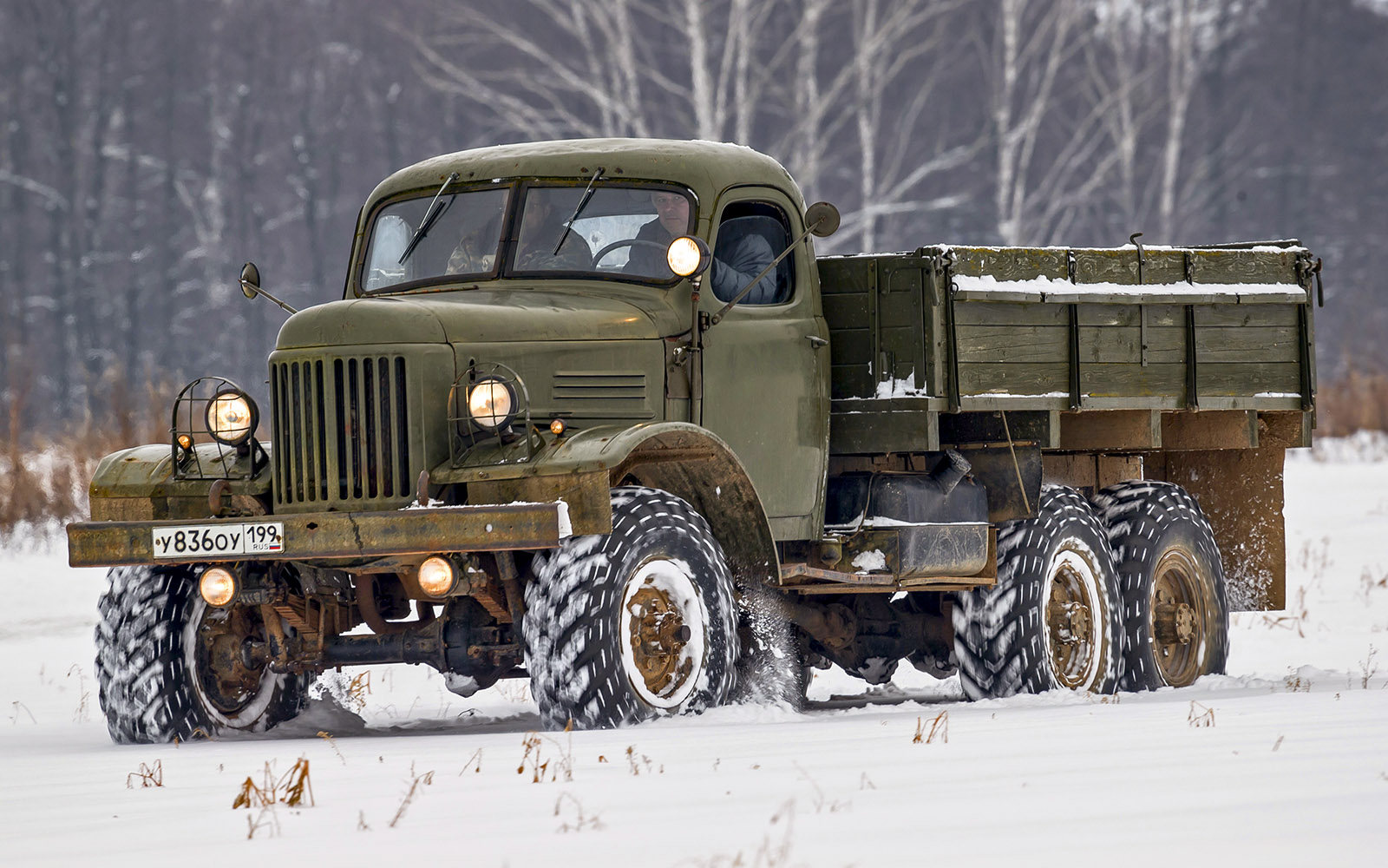 Ездим на ЗИЛе-157: карьерный рост