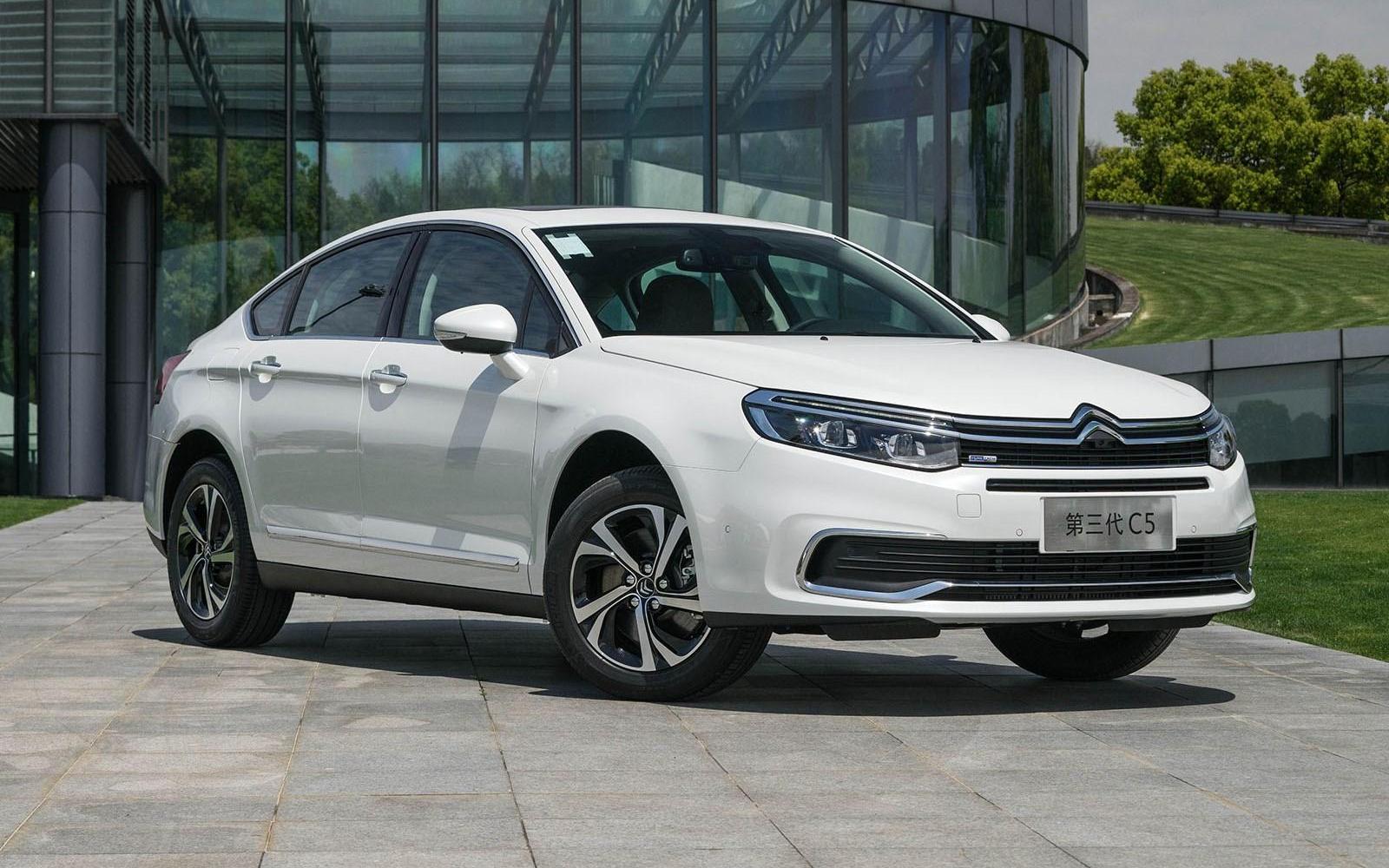 Автомобиль Citroen C6: обзор, новости, машина Ситроен С6 — комплектации,  характеристики, разные поколения Citroen C6 — сайт За рулем www.zr.ru