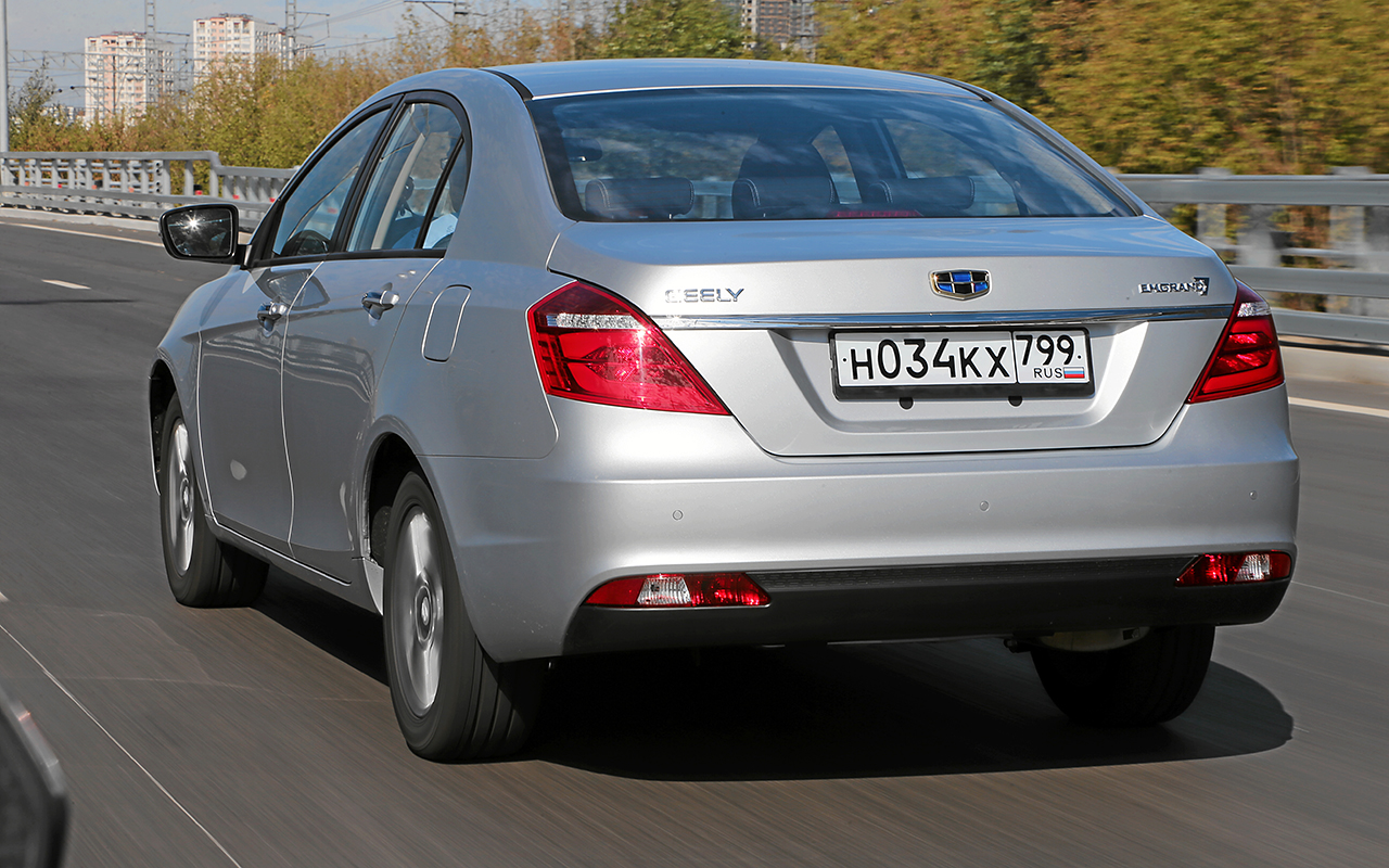 5 плюсов и один главный недостаток Geely Emgrand 7