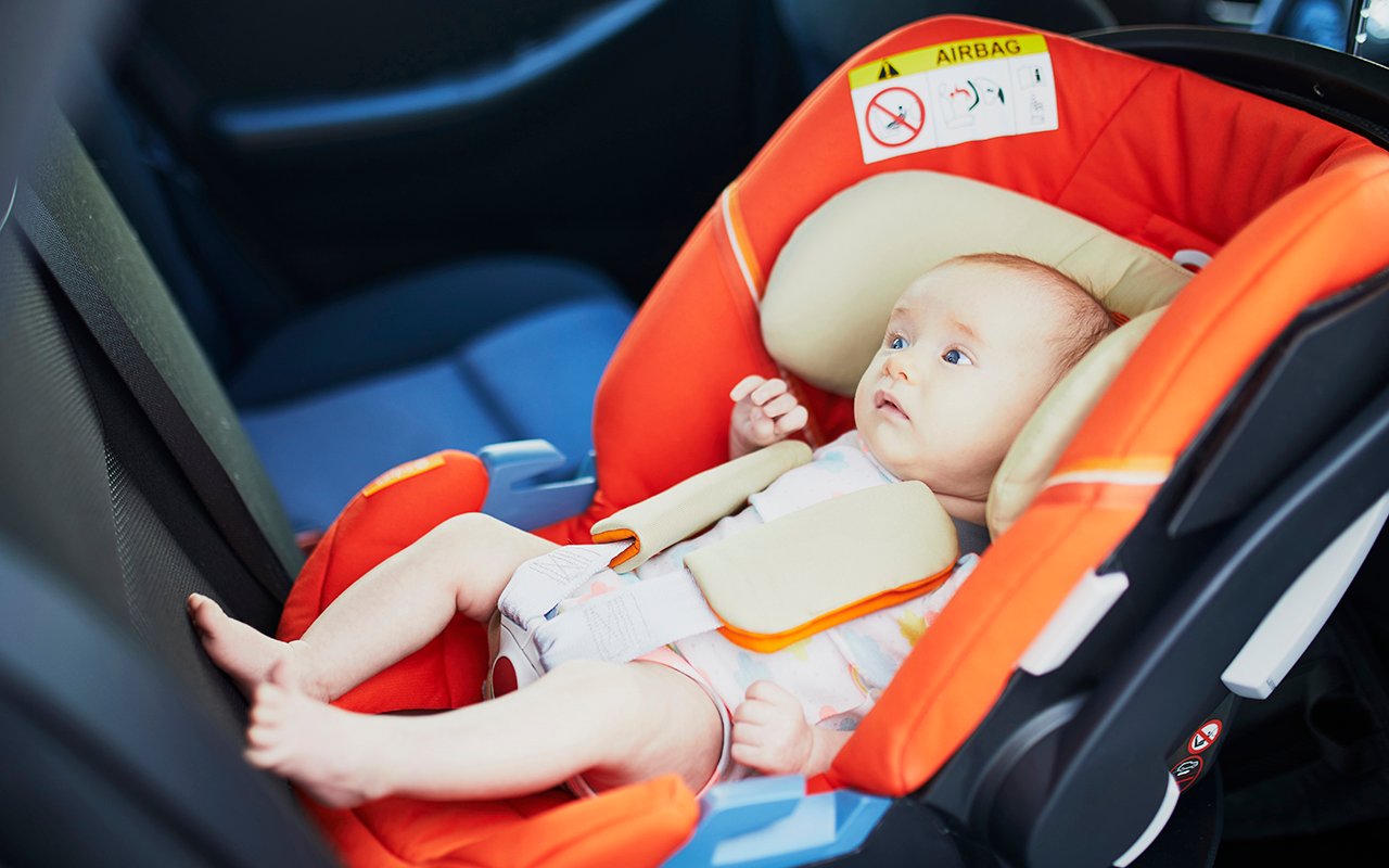 Можно ли использовать только ремни безопасности в бустере для автоперевозки ребенка?
