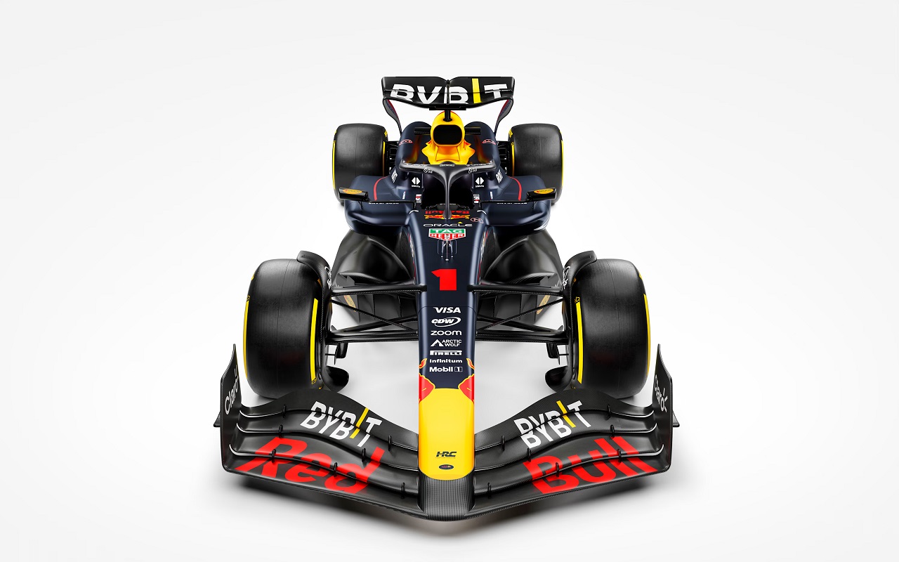 Red Bull представил новый болид Формулы-1 – RB20