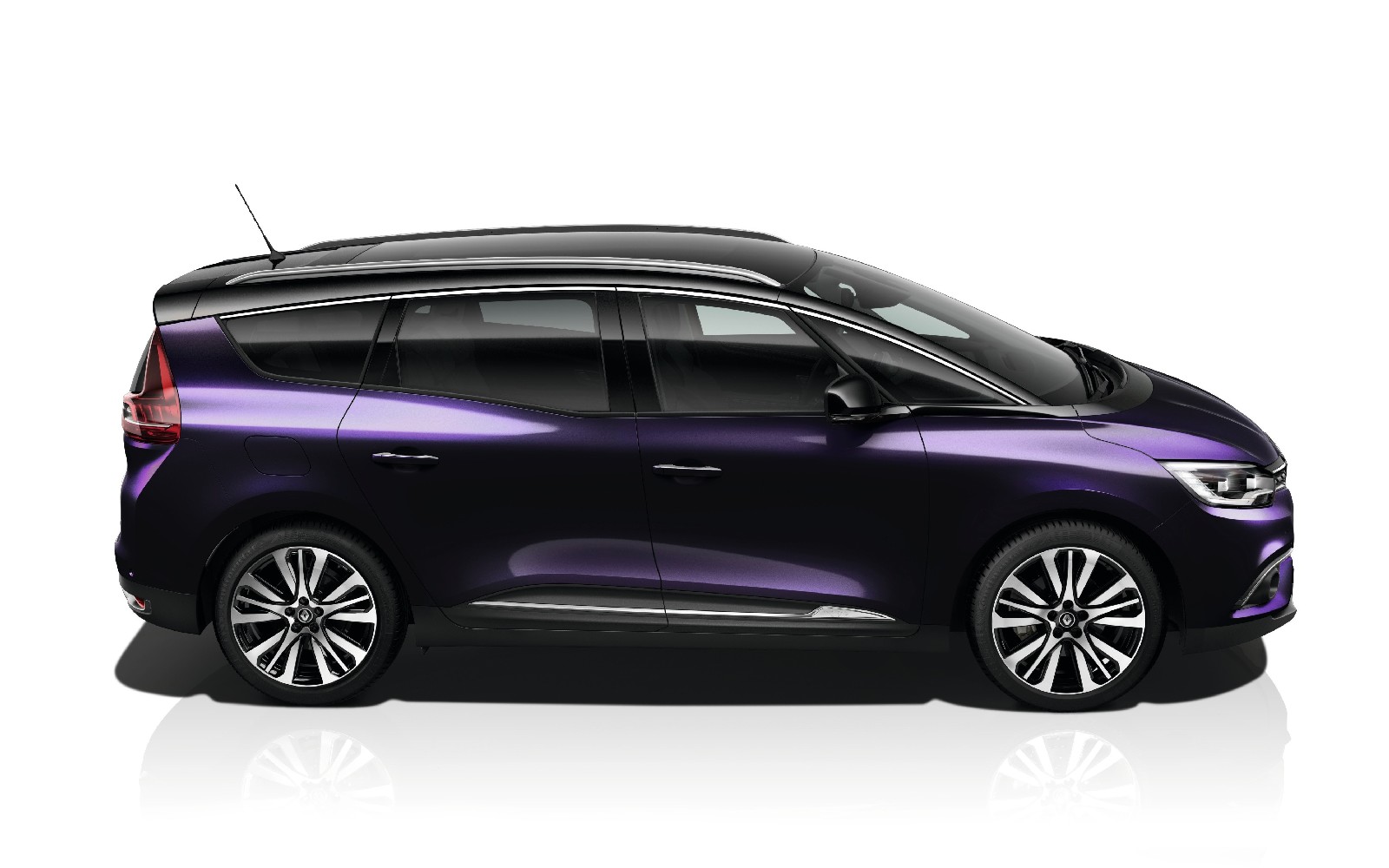 Автомобиль Renault Scenic: обзор, новости, машина Рено Сценик —  характеристики, разные поколения, комплектации Renault Scenic — сайт За  рулем www.zr.ru