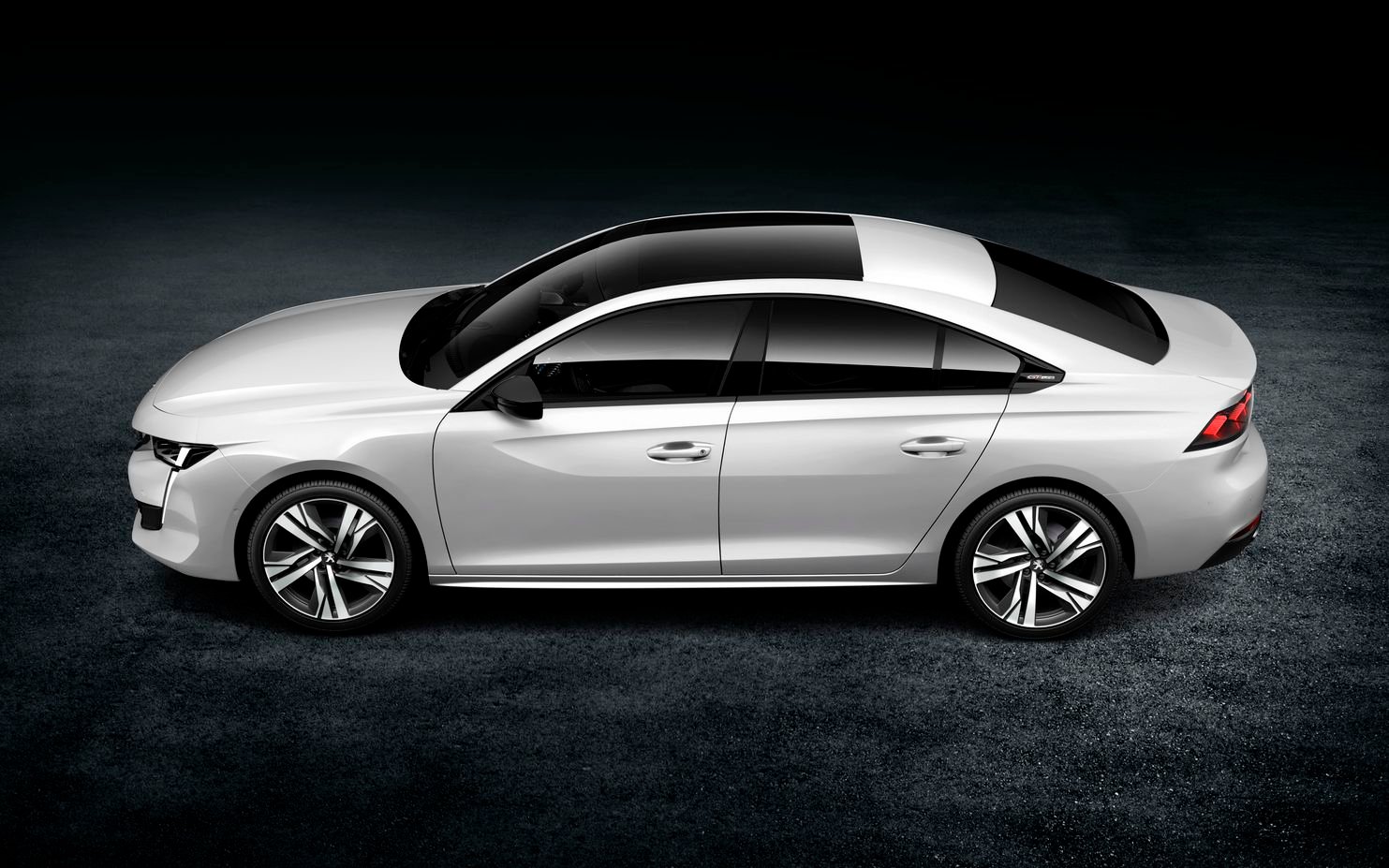 Новый Peugeot 508: французы хотят конкурировать с Audi