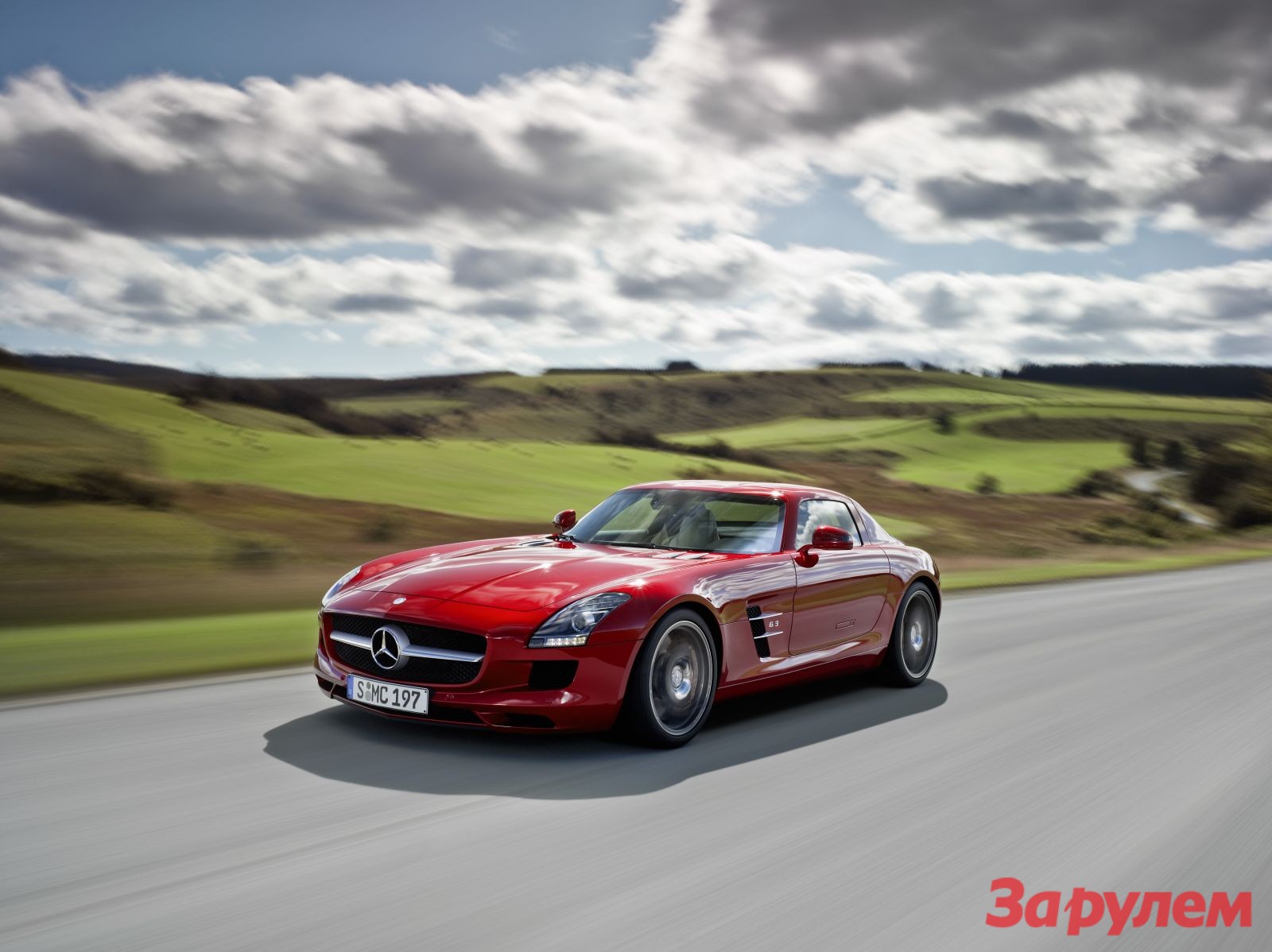 Голливуд отдыхает: В прокат выходит «Мercedes-Benz SLS AMG»