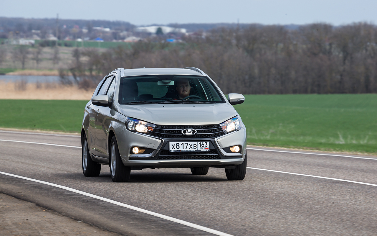 Lada Vesta SW и SW Cross: до Крыма и обратно