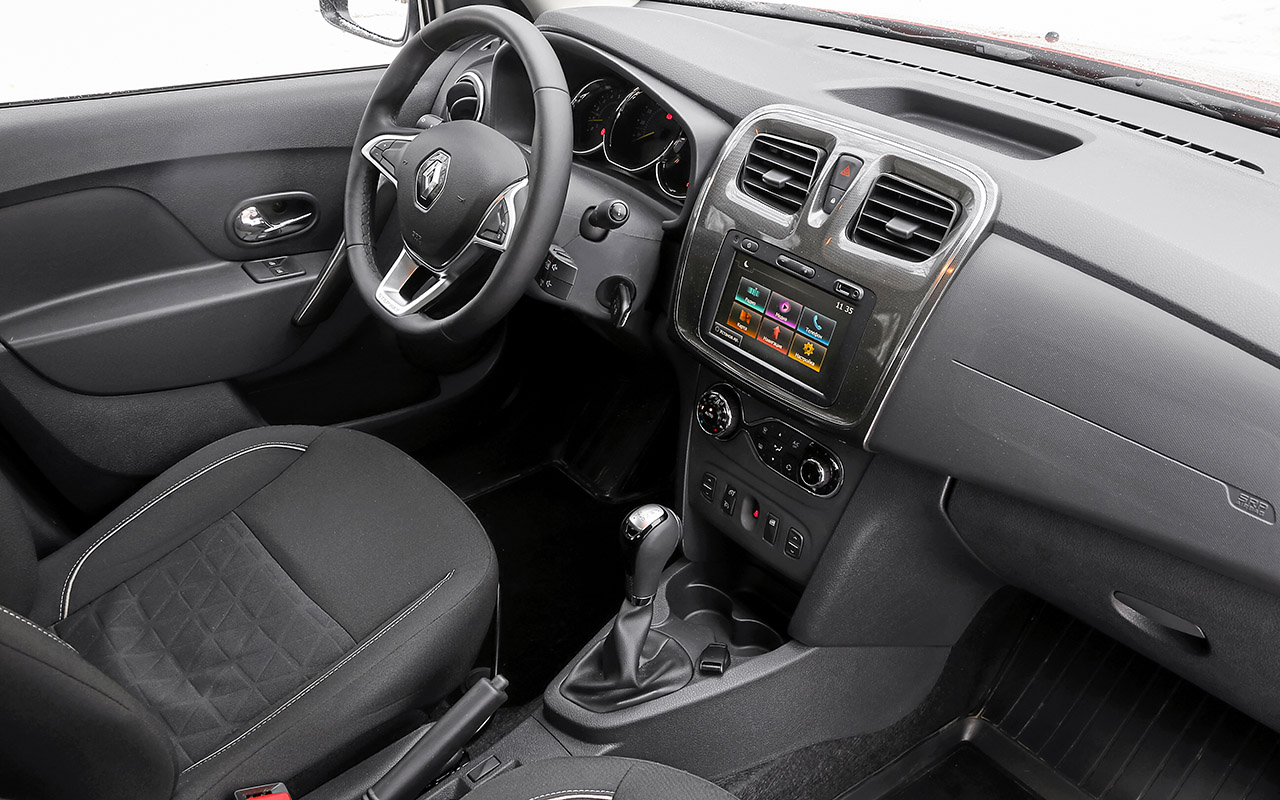 Renault Logan Stepway: читатель подсчитал плюсы и минусы