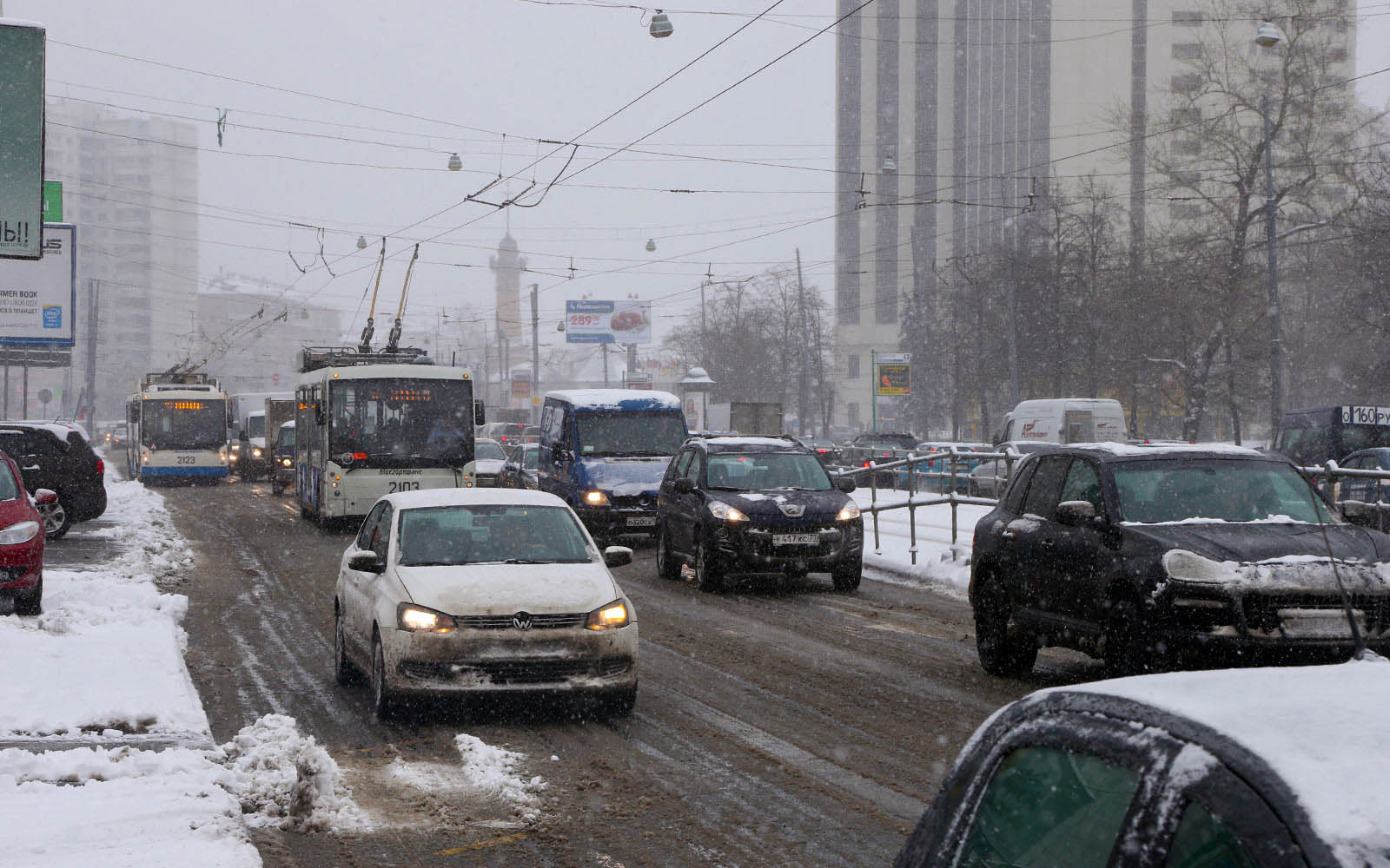 Как нельзя ездить в плохую погоду