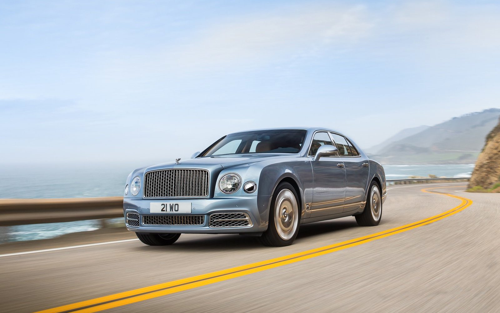 Автомобиль Bentley Mulsanne: новости, обзор, машина Бентли Мульсан —  комплектации, разные поколения, характеристики Bentley Mulsanne — сайт За  рулем www.zr.ru