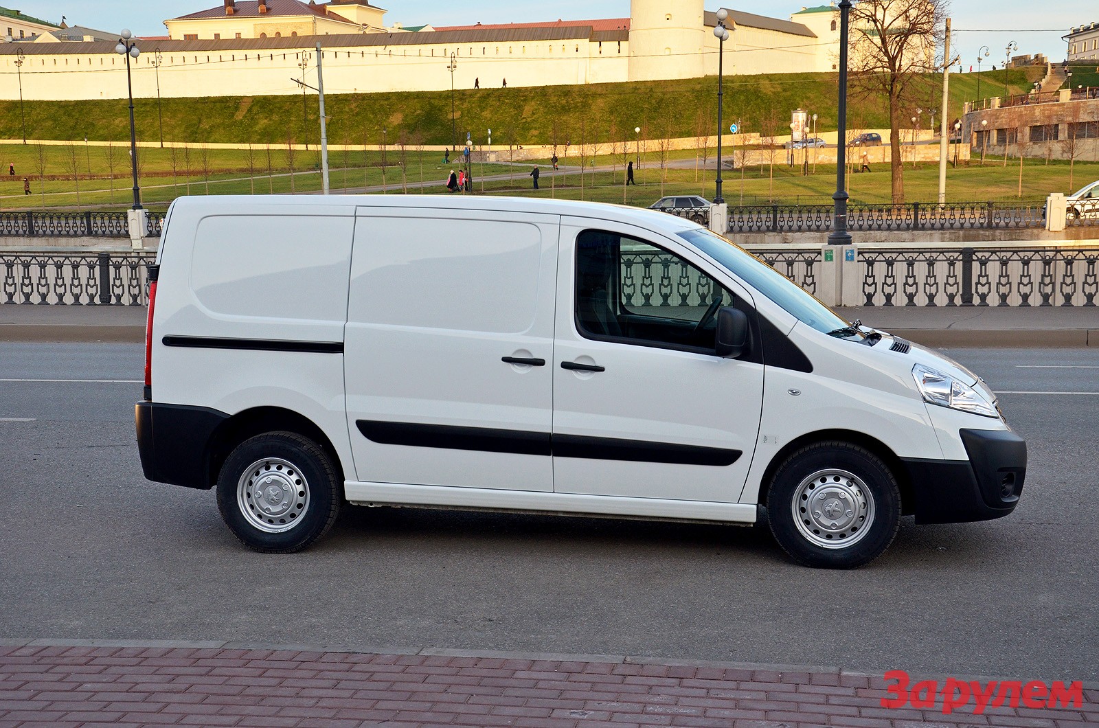 Тест-драйвы Peugeot Boxer (пежо боксер) от «За рулем»