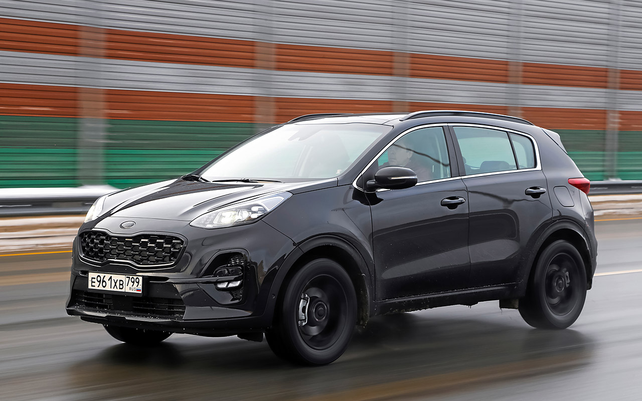 Кроссовер Kia за 2 миллиона: Seltos или Sportage?