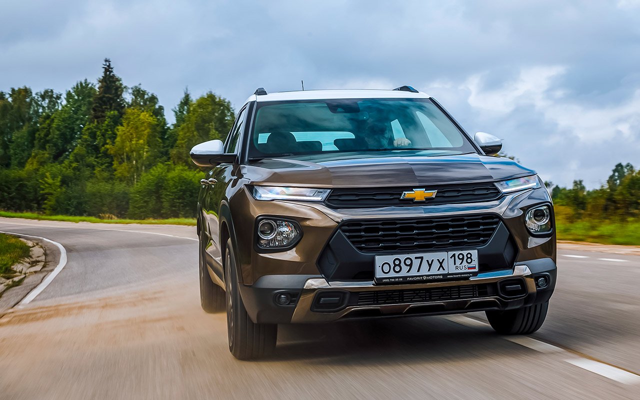 Новый Chevrolet Trailblazer: модный размер и крутой автомат