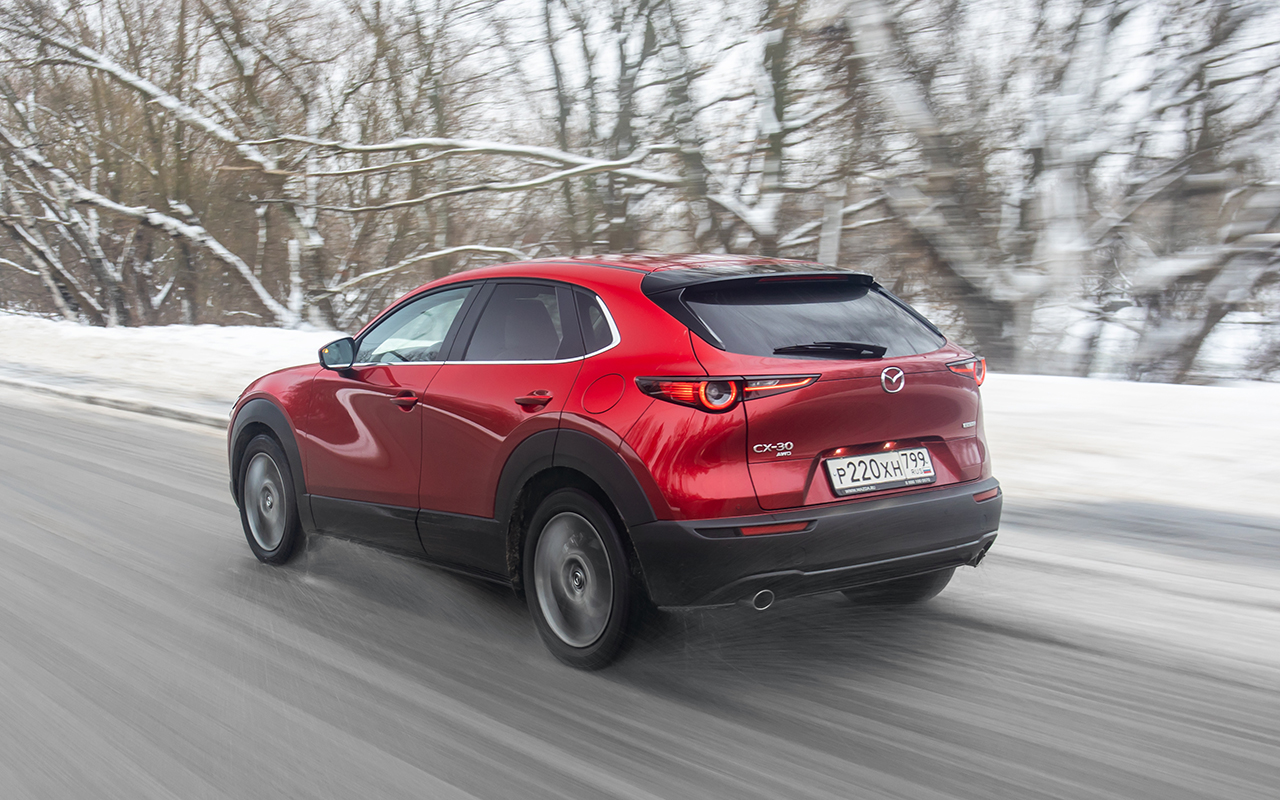 Mazda CX-30: все достоинства и изъяны