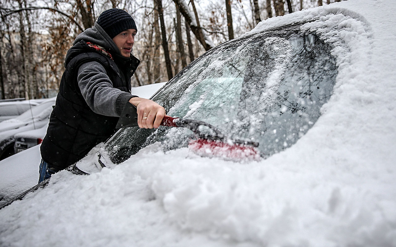 Сколько времени нужно прогревать машину: зимой и летом
