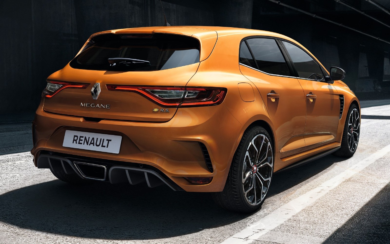 Автомобиль Renault Megane: обзор, новости, машина Рено Меган —  комплектации, характеристики, разные поколения Renault Megane — сайт За  рулем www.zr.ru