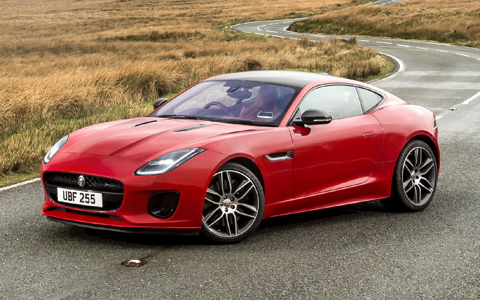 Автомобиль Jaguar F-Type: новости, обзор, машина Ягуар Ф Тайп — разные  поколения, характеристики, комплектации Jaguar F-Type — сайт За рулем  www.zr.ru